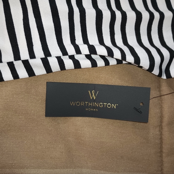 Worthington Black and White Striped Blouse 1X - Picture 2 of 9